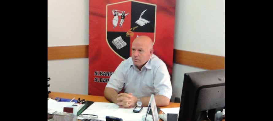 Zyrtari britanik në Serbi, interesohet për të pozitën shqiptare në Luginë
